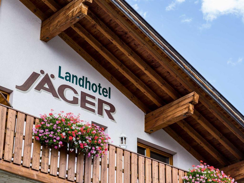 Landhotel Jäger TOP Wildermieming Exteriör bild