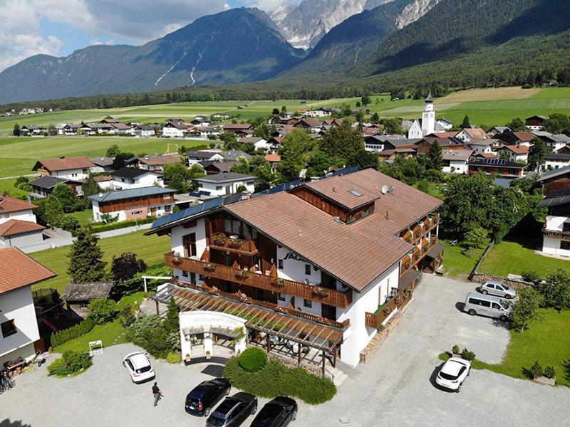 Landhotel Jäger TOP Wildermieming Exteriör bild